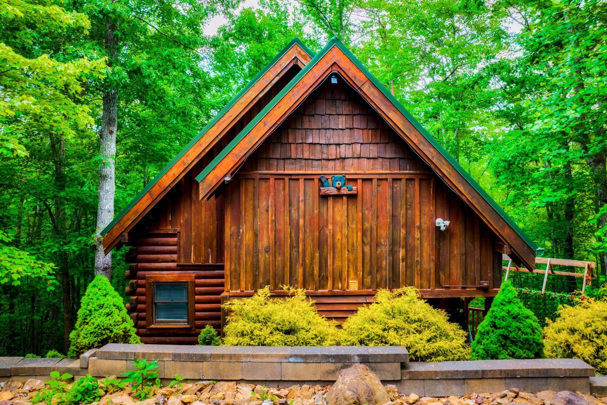 Cabin In A Gated Resort With Seasonal Resort Pool Пиджен Фордж Екстериор снимка
