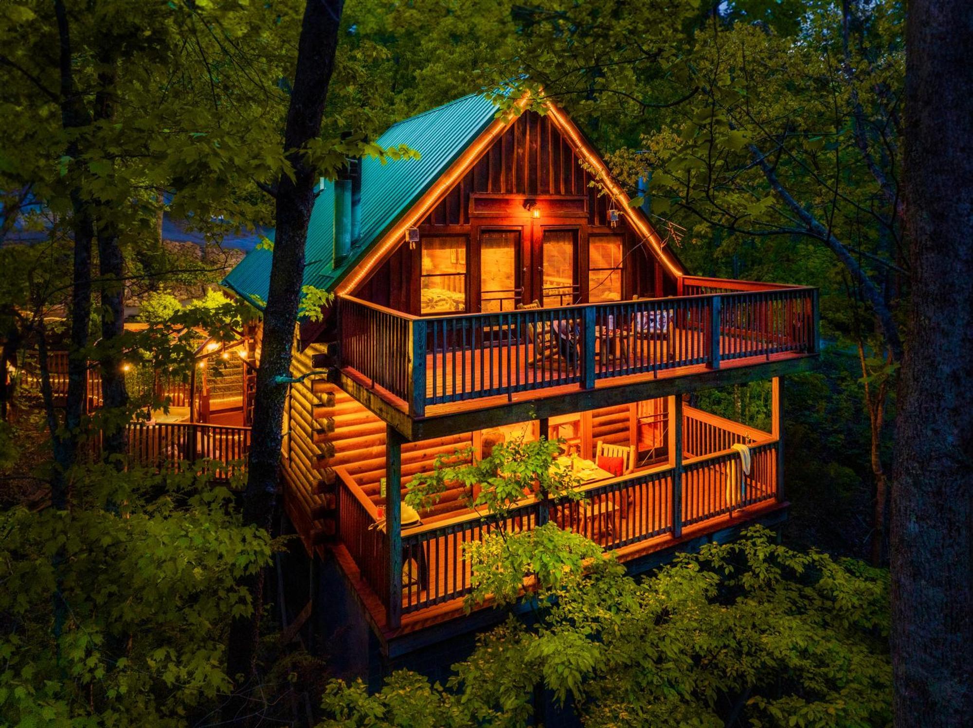 Cabin In A Gated Resort With Seasonal Resort Pool Пиджен Фордж Екстериор снимка